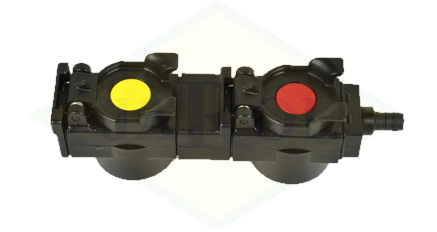 TARV28245GR Pokrywka gniazd hydr. 04438516.4