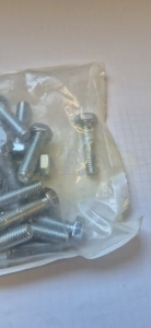 Śruba M8x1.25x30 - 2.0112.211.2